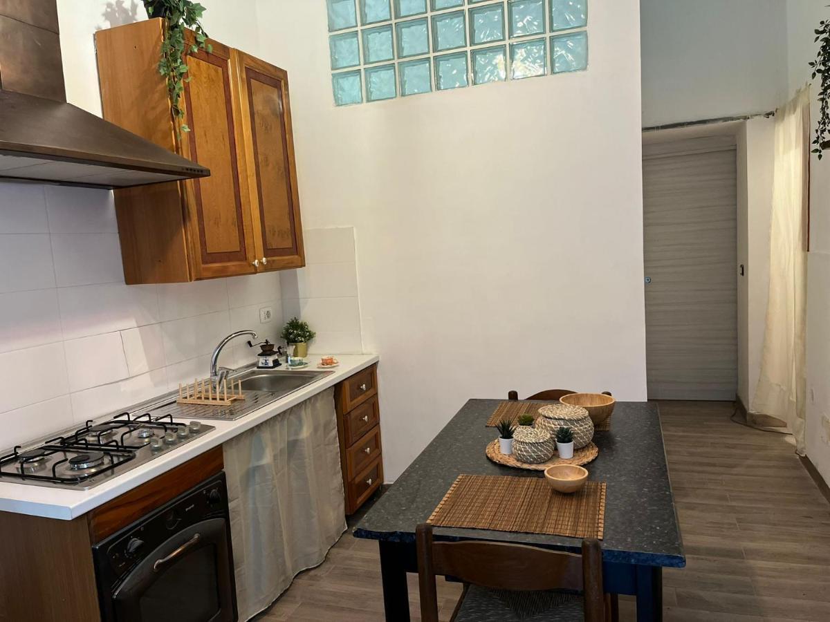 La Dimora Di Pupo Apartment คาตาเนีย ภายนอก รูปภาพ
